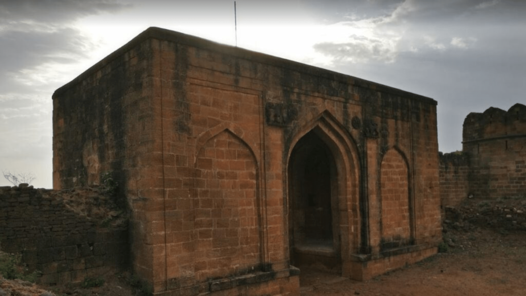 Ballarpur Fort: Unveiling Ancient Mysteries